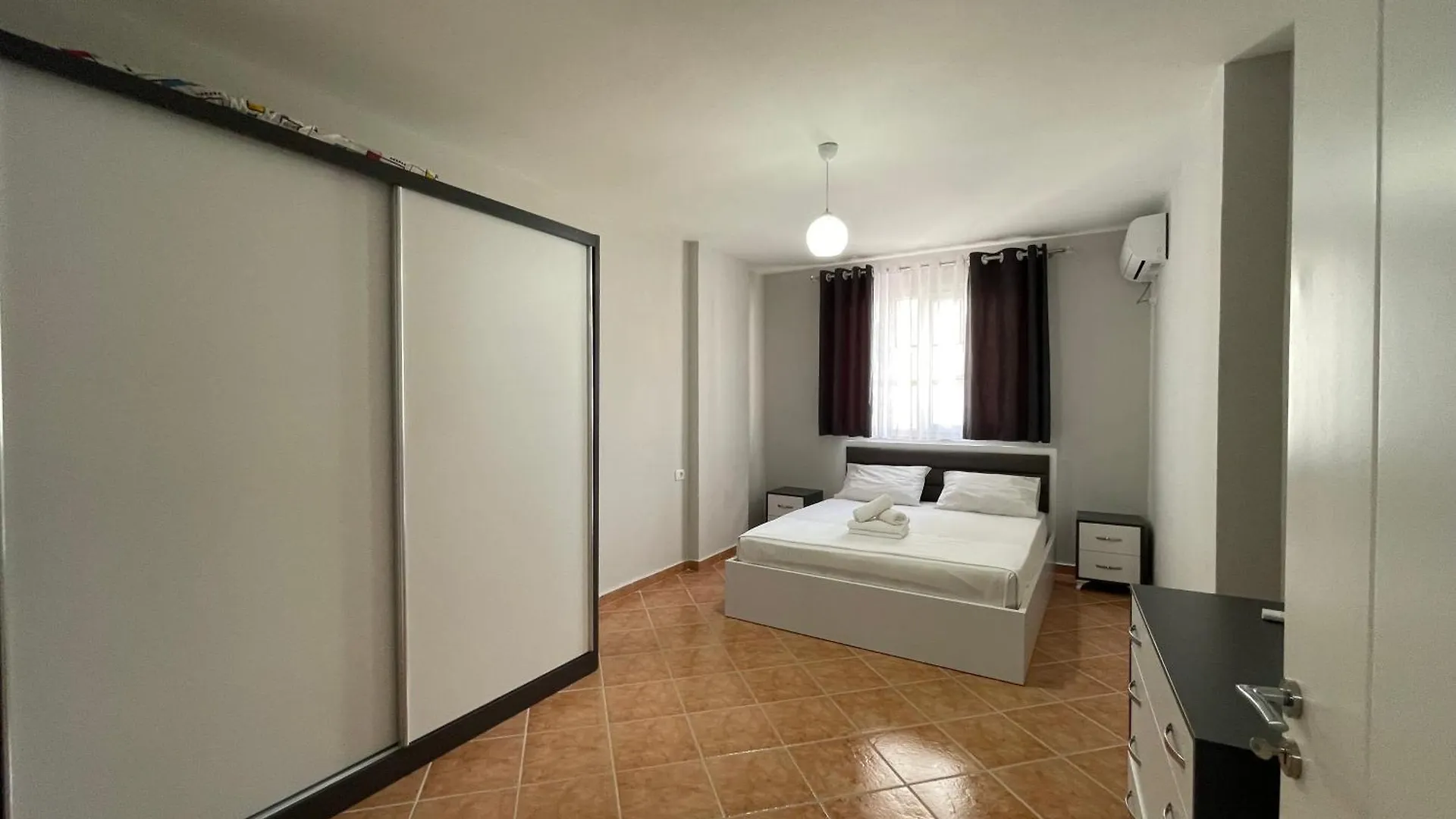 Skyline Apartments Shëngjin Αλβανία